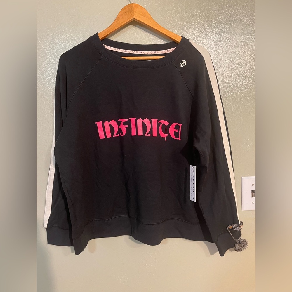 Alice + Olivia Black Sweatshirt with Pink White Accents Icon Paris Hilton L NWT